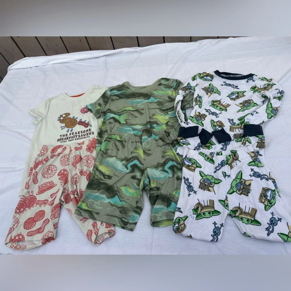 Cat & Jack Pajama Set Bundle Boys size 8 - Picture 1 of 6